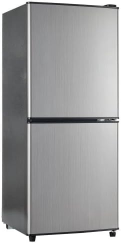 Merax Retro Kühlschrank mit Gefrierfach – 106L Mini Kühlschrank, 60L Kühlschrank + 46L Gefrierschrank, 7 Temperatureinstellungen, LED-Licht, Silber-Tür, 166 kWh/Jahr, Energieklasse E