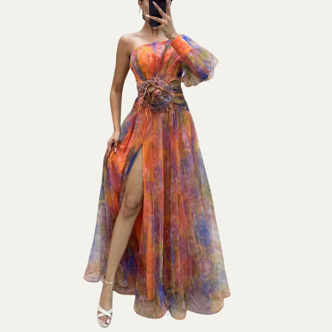 Schulterfreies Maxikleid f��r Hochzeitsg?ste
