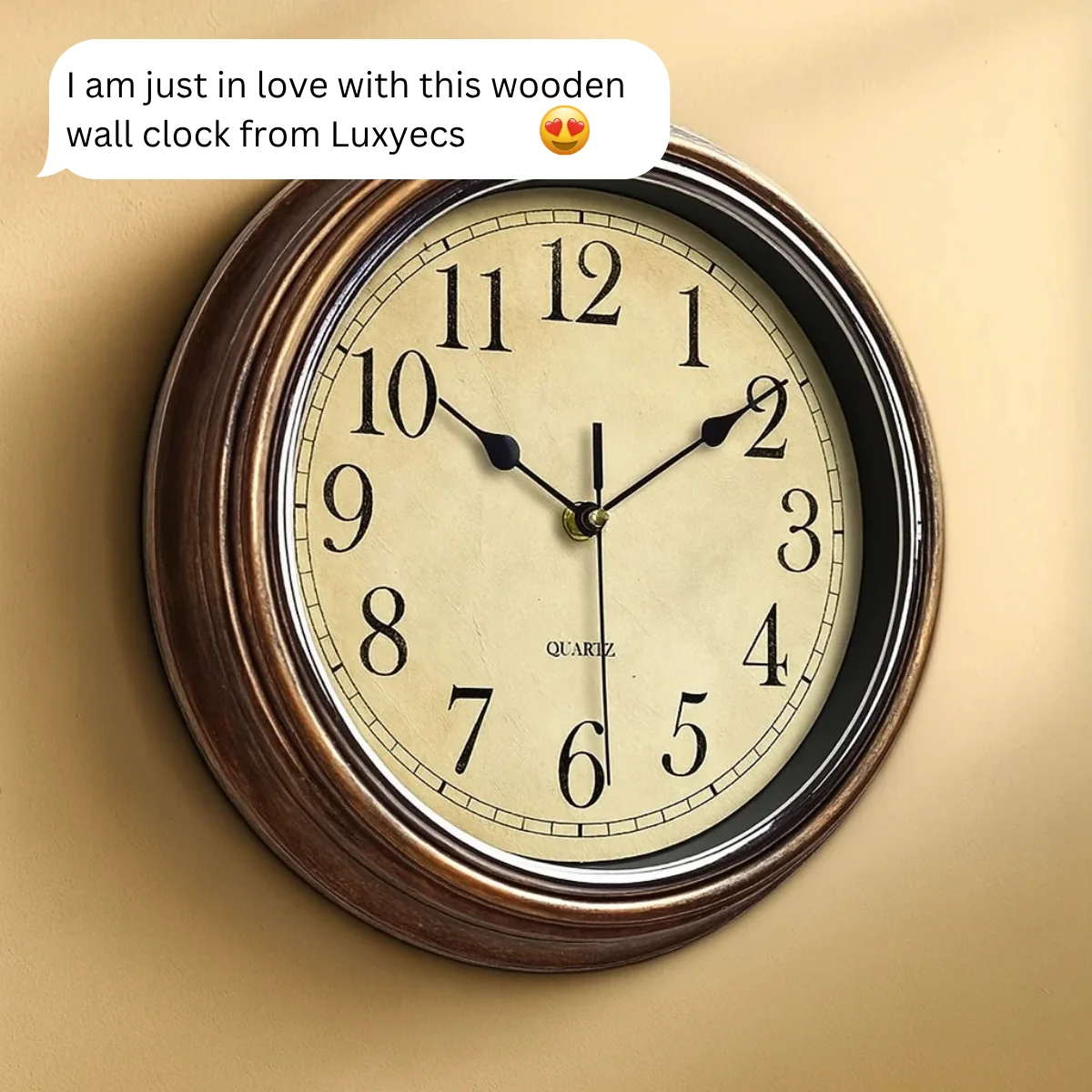 Klassische Wanduhr aus Holz mit leisem Uhrwerk