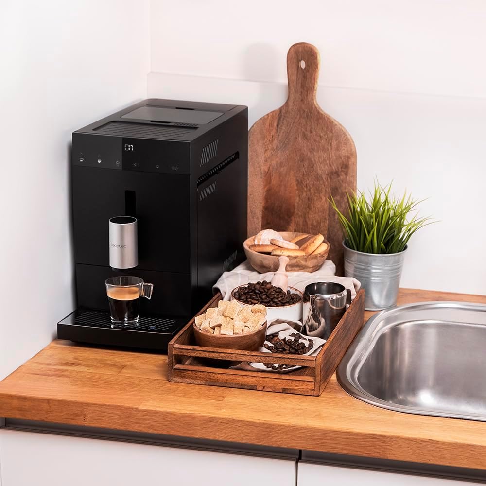 Cecotec Superautomatische compacte koffiemachine Cumbia Cremmaet Compact, 1350 W, 19 Bar en Thermoblock-systeem, 1,1 L watertank en 150 g koffiebonenreservoir, Plug&Play, automatische reiniging