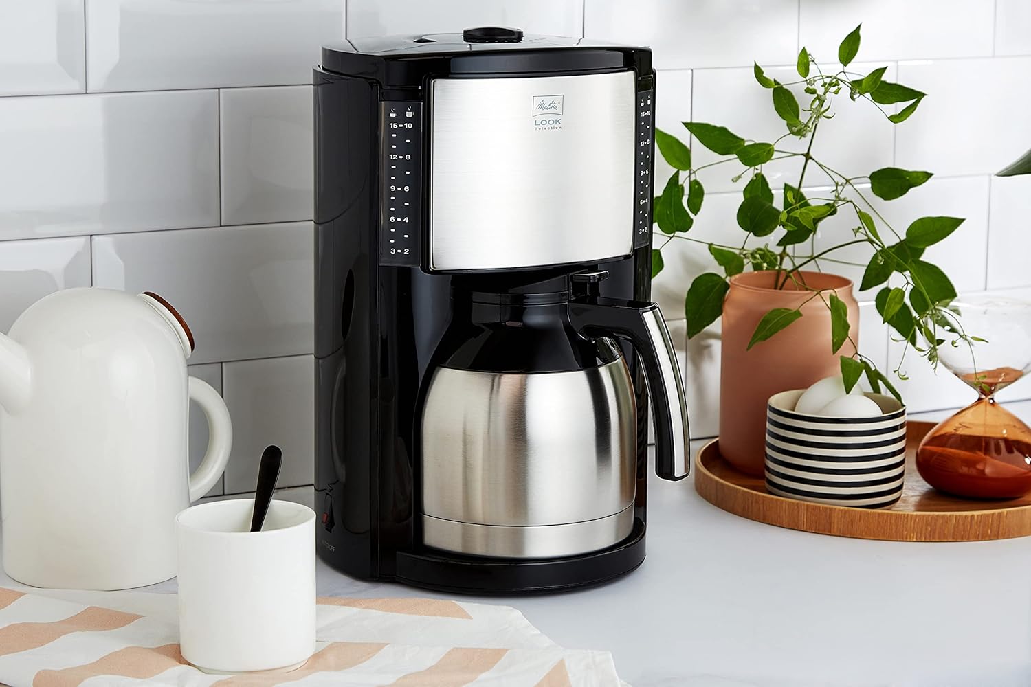 Melitta Look Therm Selection - Filterkaffeemaschine - mit Thermokanne - 10 Tassen - Schwarz (M 661 BK SST)