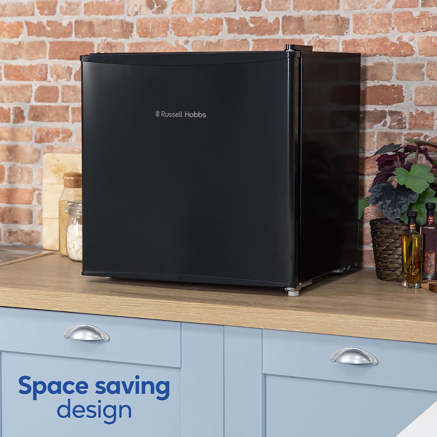 Russell Hobbs Tisch-Speisekammer, Mini-Kühlschrank, 43 Liter Fassungsvermögen, wendbare Tür & verstellbare Füße, kleiner Kühlschrank, manuelle Temperaturregelung, Eisbox, schwarz RHTTF0E1B