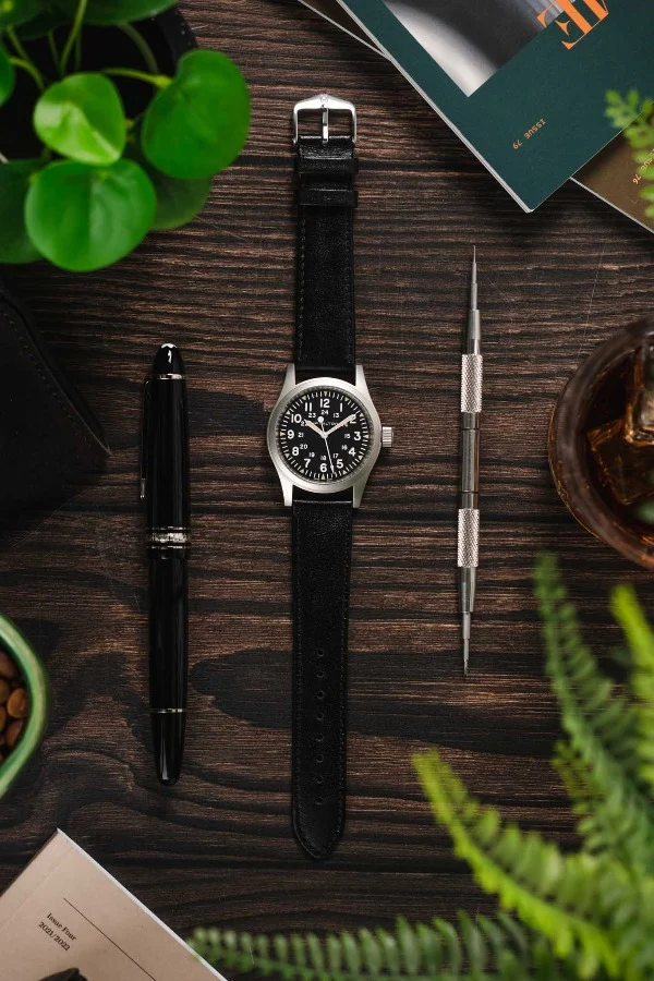 Hirsch OSIRIS Quick-Release Calf Leather Watch Strap in BLACK