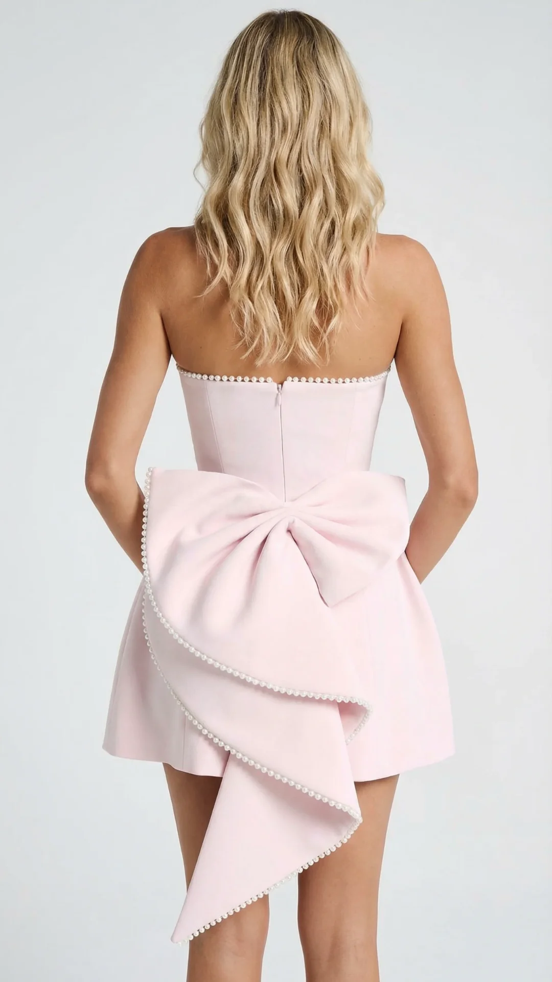 Damen Mini-Kleid Tr?gerlos mit Perlen-Dekollet�� und R��ckenschleife | Strukturiertes Cocktailkleid in A-Linie f��r Events