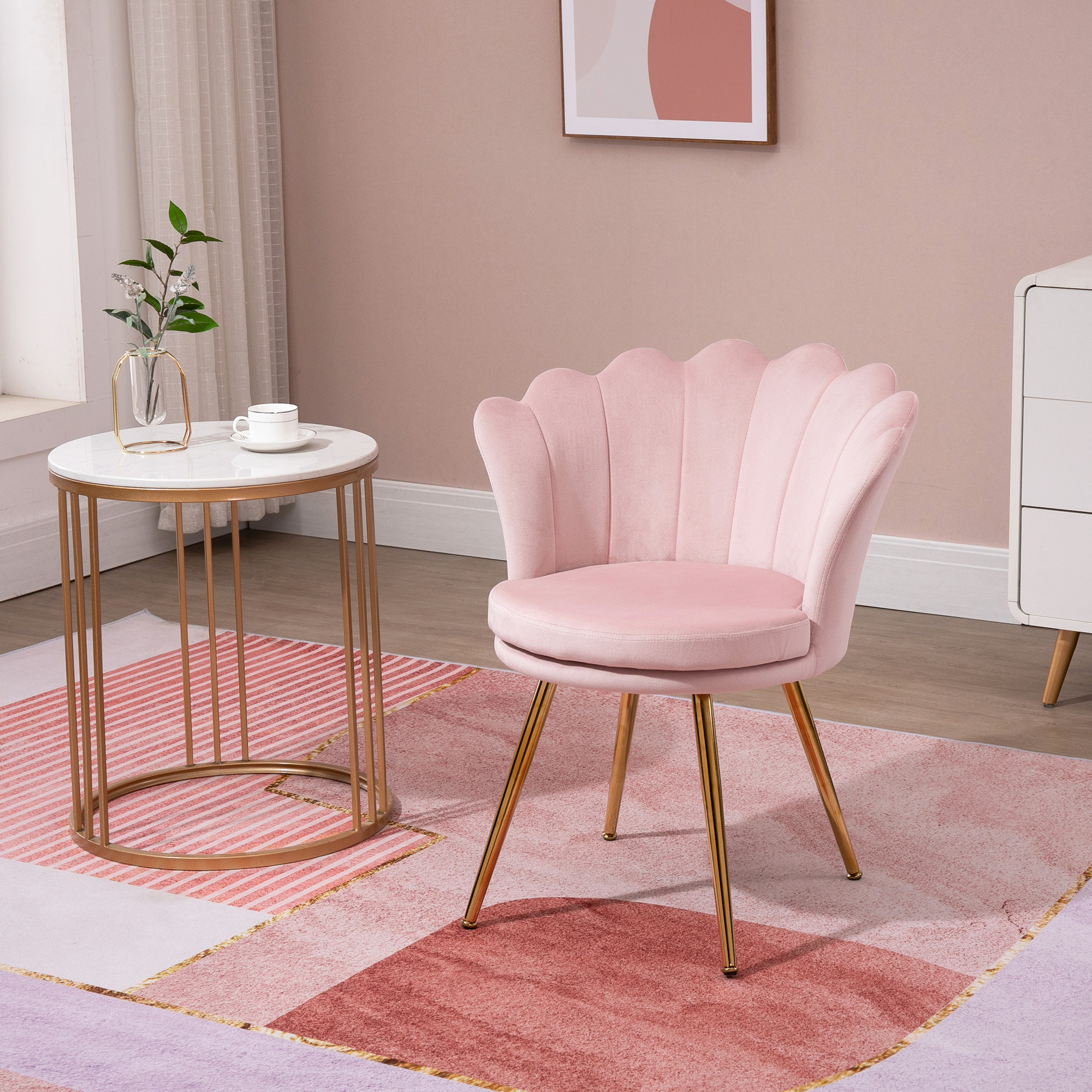 Stoel met lotusvormig design, vergulde metalen poten, schuimstofvulling, Roze