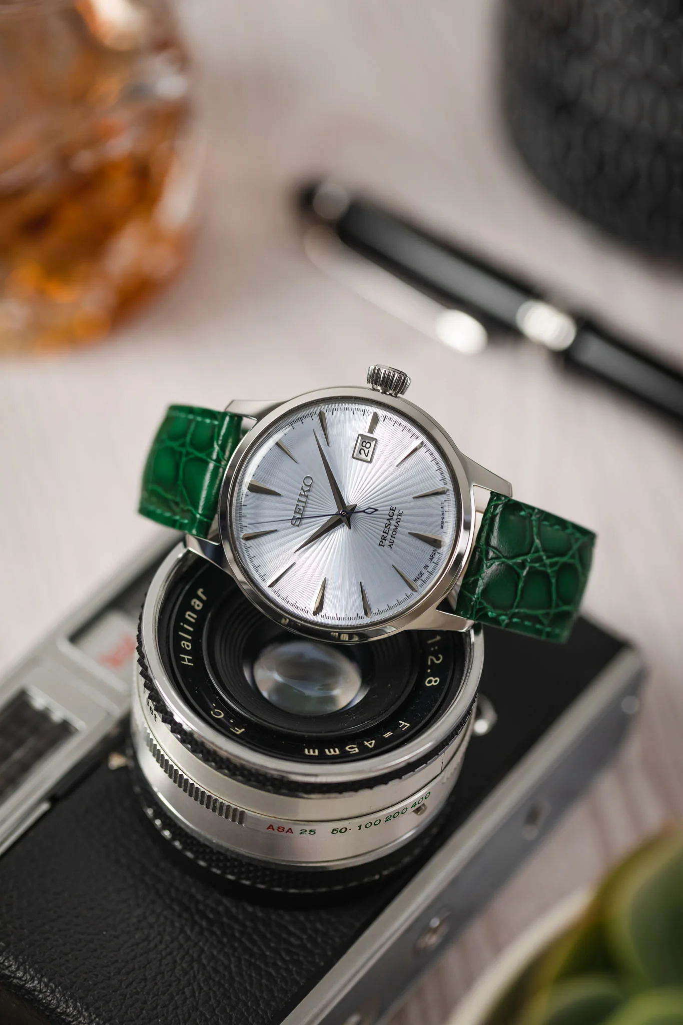Hirsch CROCOGRAIN Crocodile Embossed Leather Watch Strap in GREEN