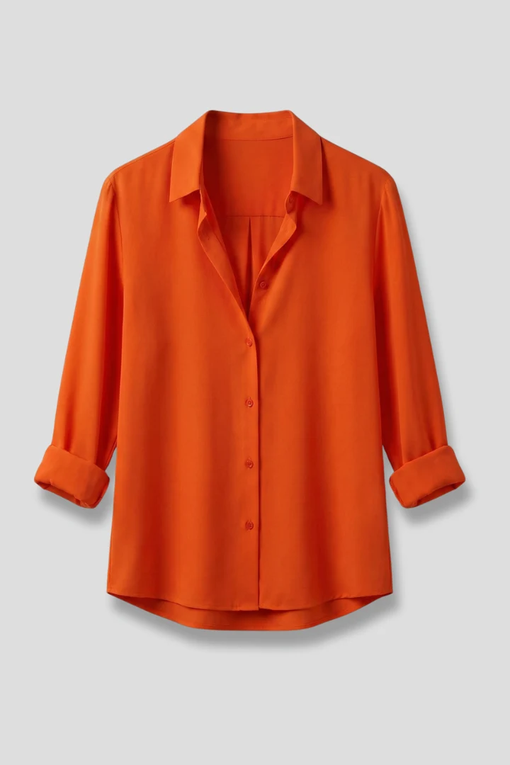 Damenbluse mit Knopfleiste und Umlegekragen | Klassische Langarm Hemdbluse mit leichtem Glanz und abgerundetem Saum f��r den Alltag