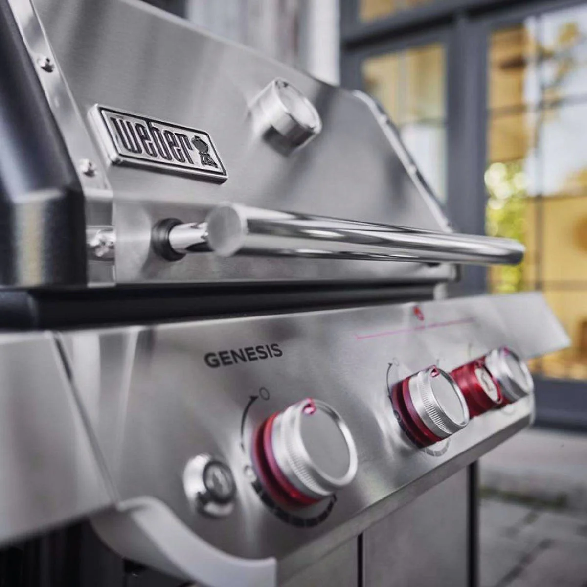 2025 Weber Genesis SP-S-325 Vloeibare Propaan Grill van Roestvrijstaal met 3 Branders, Extra Grote Dichtschroei Zone, PureBlu Branders en Flavorizer Bars