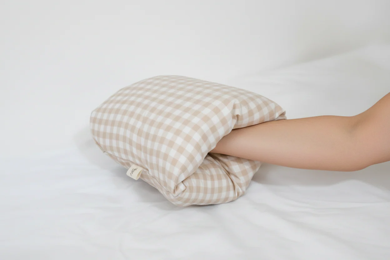 Beige Gingham Travel Cradle Arm Pillow
