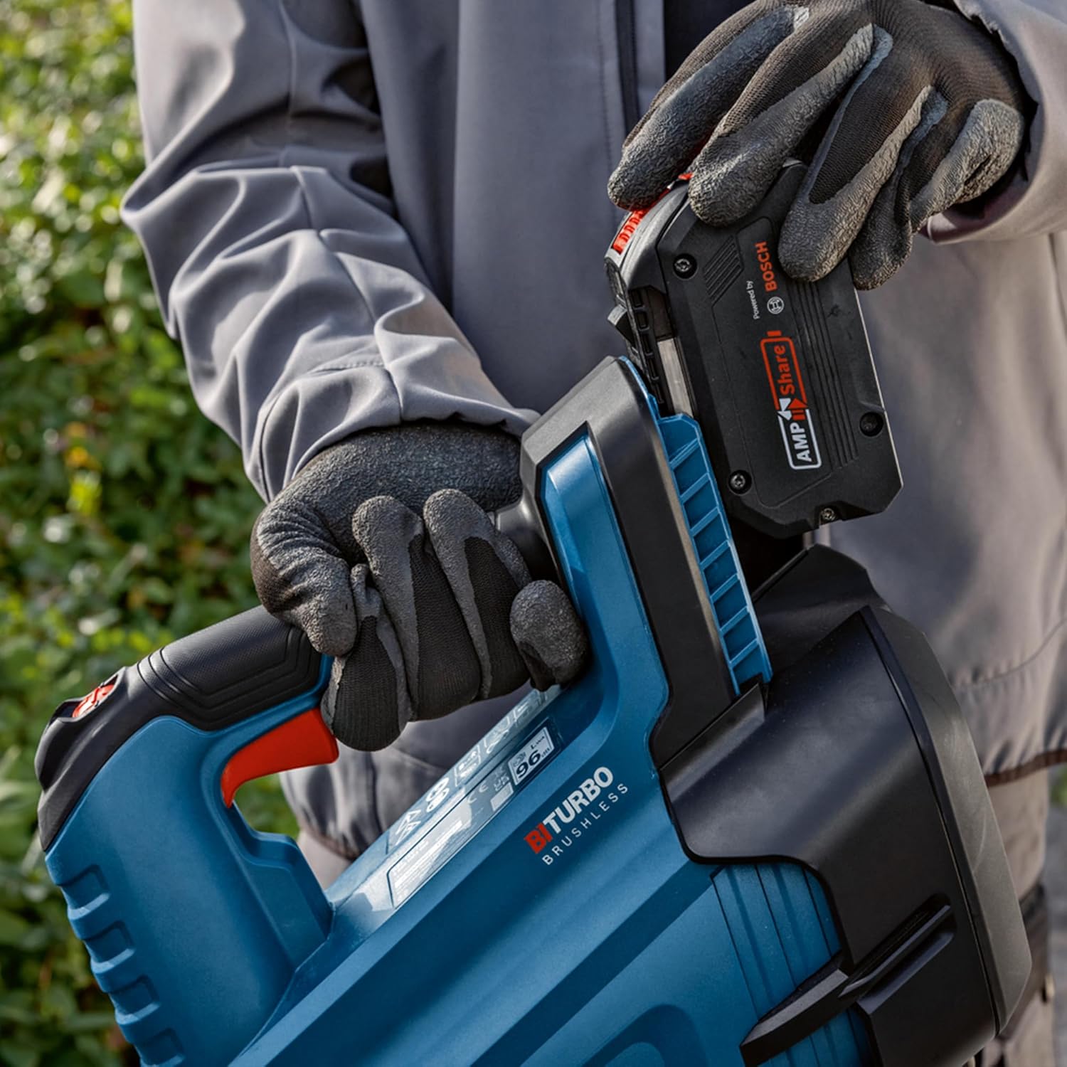 Bosch Professional BITURBO Akku-Gebläse GBL 18V-750 (Volumenstrom von 780 m³/h, Luftgeschwindigkeit von bis zu 198 km/h, variable Drehzahl)