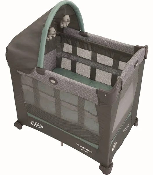 Graco – Travel Lite Crib with Stages, Manor