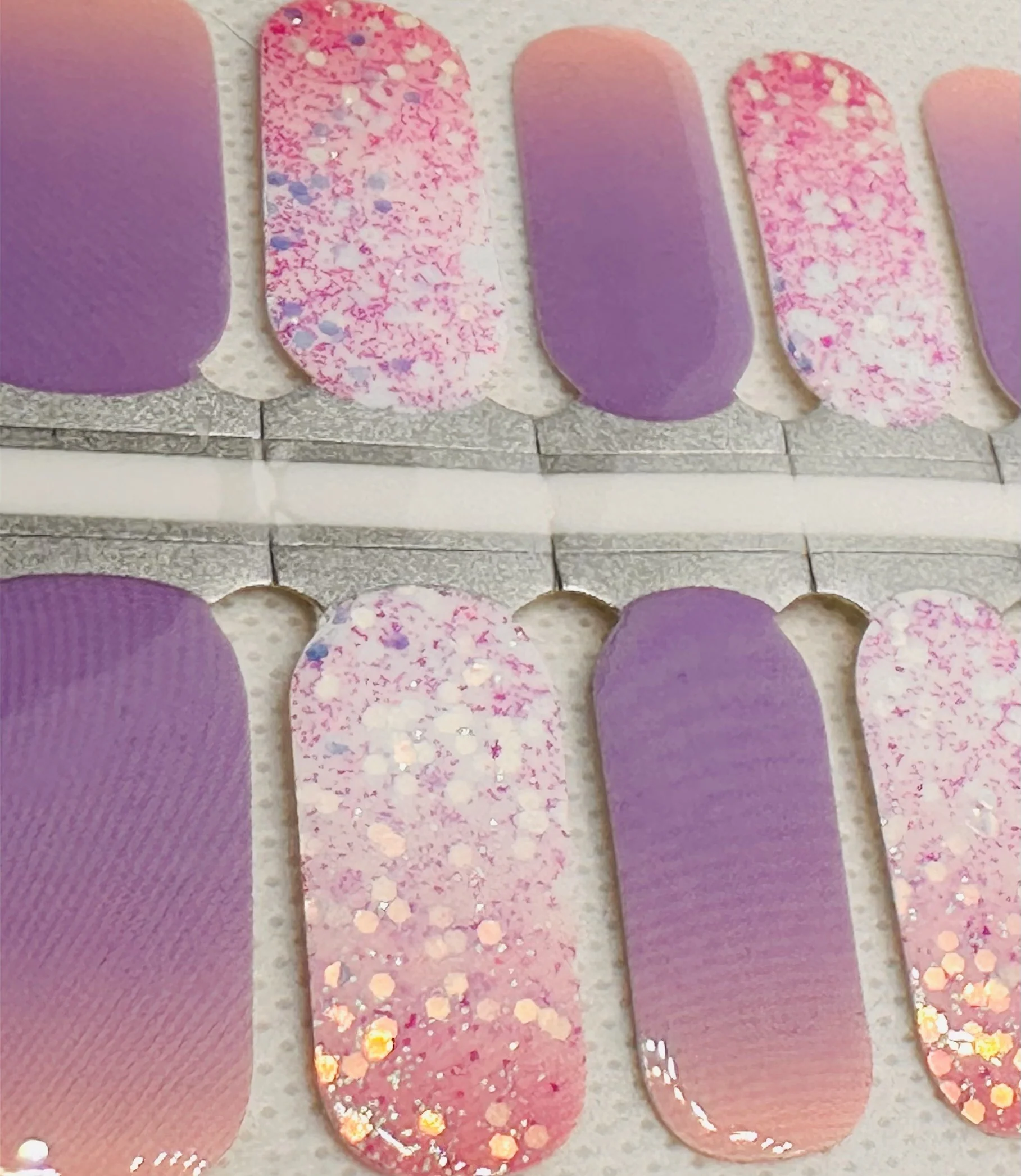 Lavender Ombre (Holo)