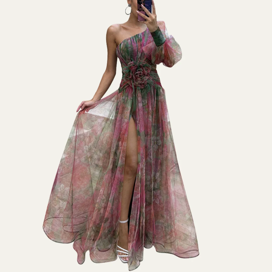 Schulterfreies Maxikleid f��r Hochzeitsg?ste
