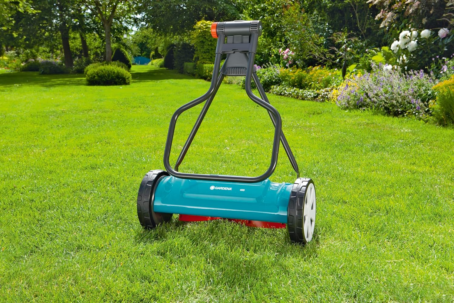 Gardena Classic Spindelmher 400: Handrasenmher mit 40cm Arbeitsbreite für bis zu 200 m Rasenflche, Messerwalze aus Qualittsstahl, berührungslose Schneidetechnik, geruscharm und przise (4018-20)