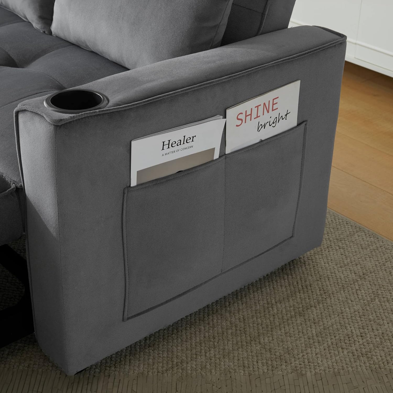 Merax Schlafsofa 2-Sitzer Sofa mit Schlaffunktion, Klappbares 3-in-1 Schlafcouch mit Verstellbarer Rückenlehne, Getränkehalter und Armlehnentaschen, aus Samt, Grau 137 x 76.5 x 83 cm