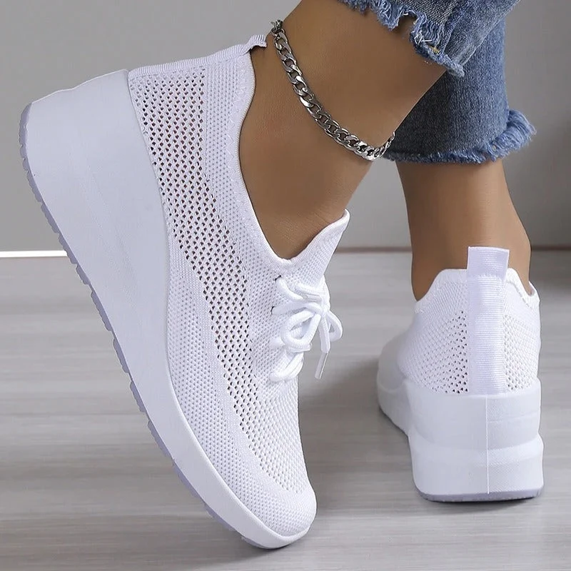 Damen Sneaker mit Keilabsatz und Plateau �C Atmungsaktives Mesh