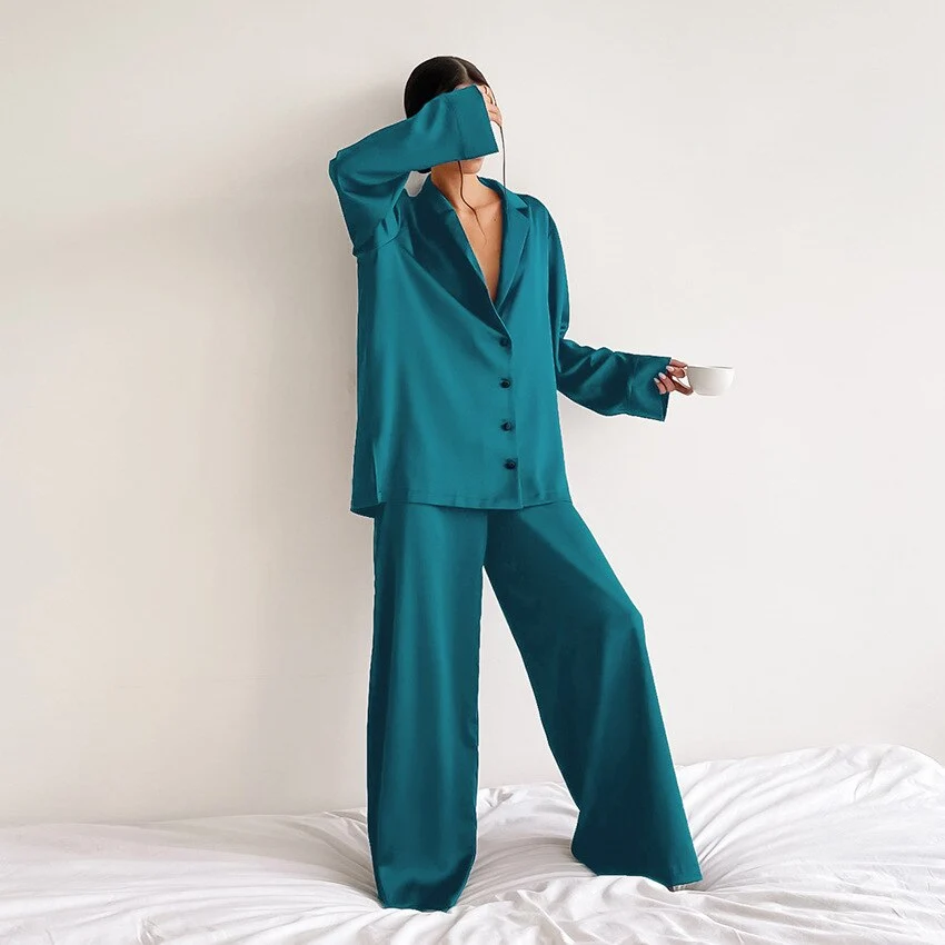 Luxuri?ses Satin-Pyjama-Set f��r Damen