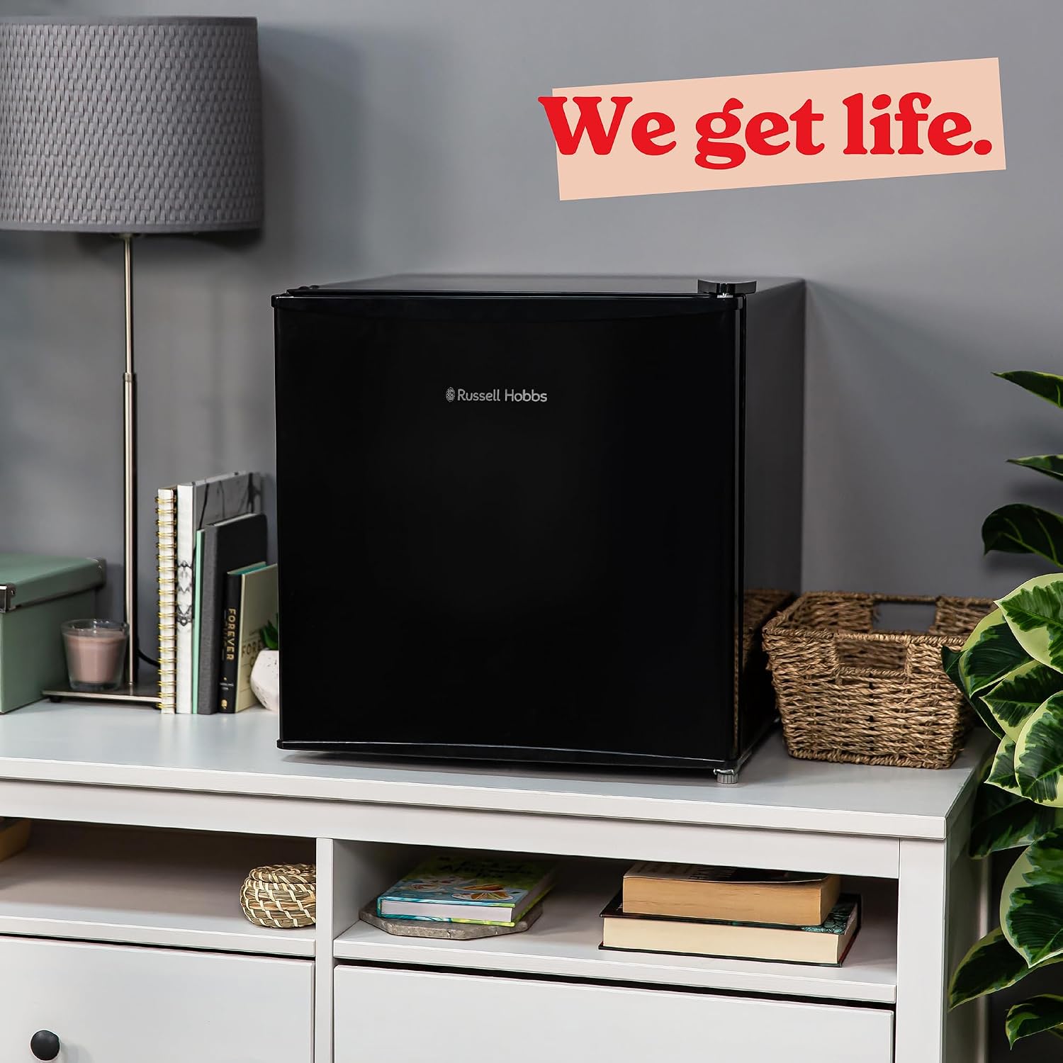 Russell Hobbs Tisch-Speisekammer, Mini-Kühlschrank, 43 Liter Fassungsvermögen, wendbare Tür & verstellbare Füße, kleiner Kühlschrank, manuelle Temperaturregelung, Eisbox, schwarz RHTTF0E1B