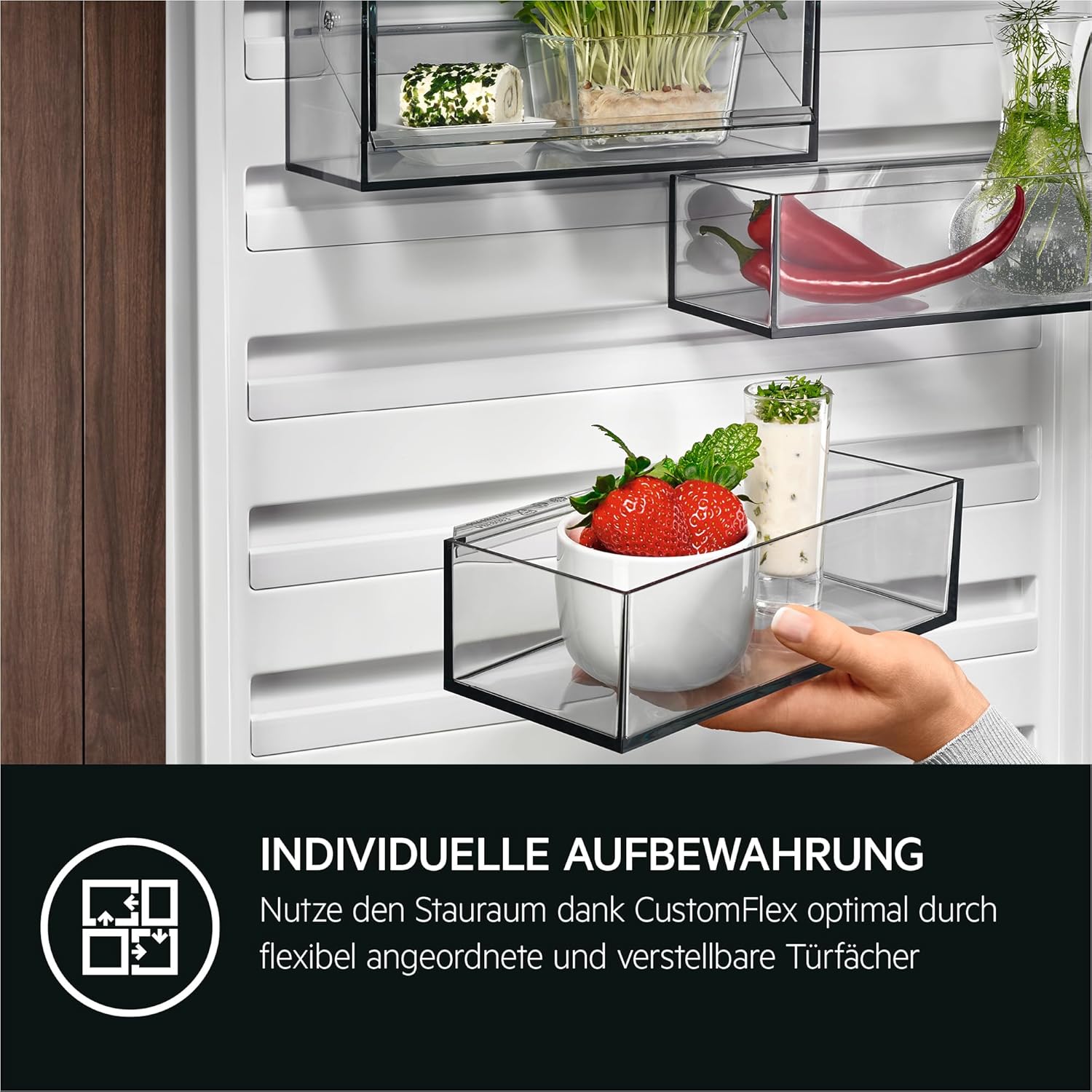 AEG Einbau-Kühlschrank 178cm mit 4-Sterne-Gefrierfach, Serie 6000 DynamicAir: gleichmäßige Kälteverteilung auf allen Ebenen, Kühlen 261L, Gefrieren 22L, SoftClosing, LCD-Display, Festtür, TF6FS181DC