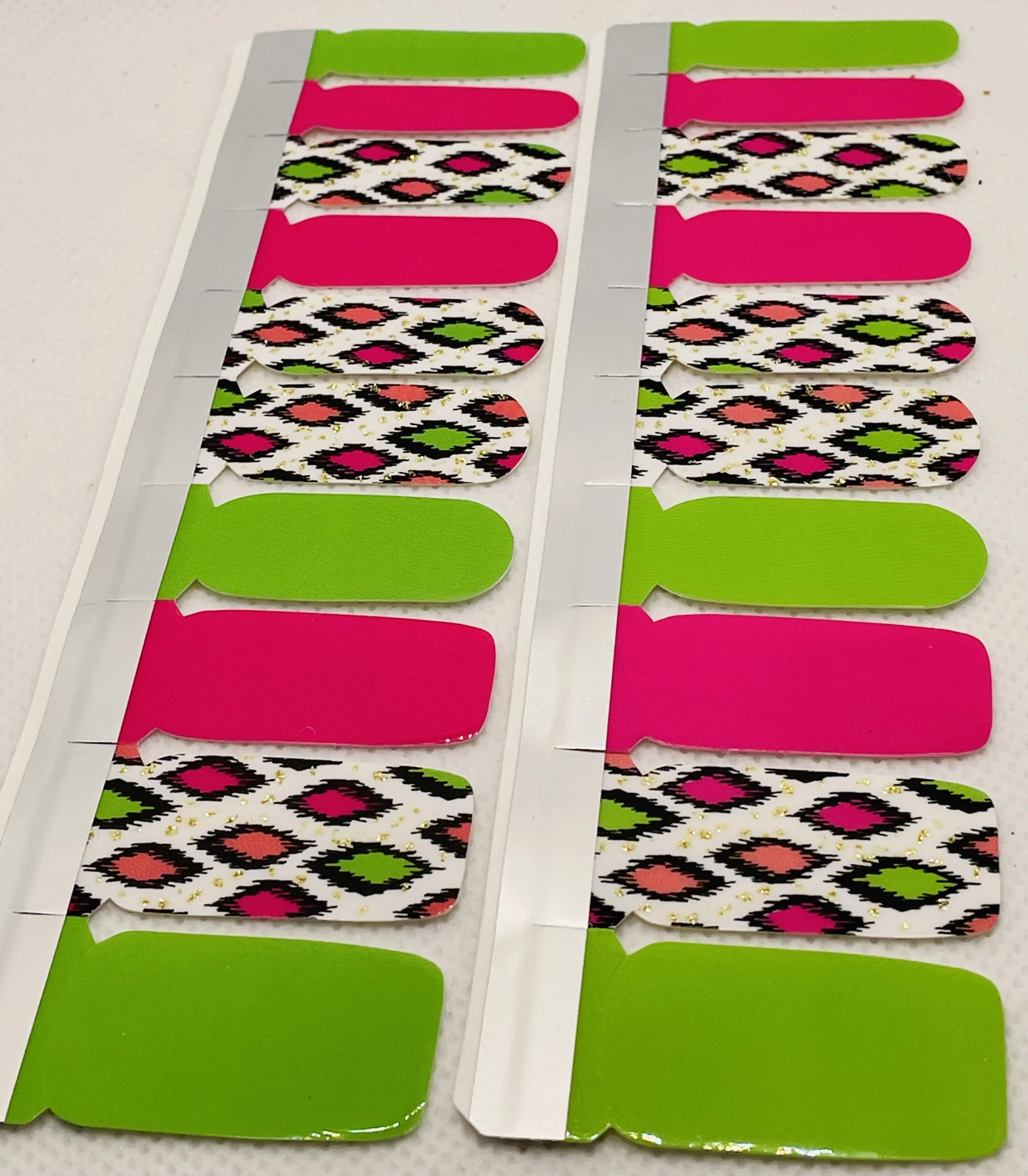 XL Colourful Activity