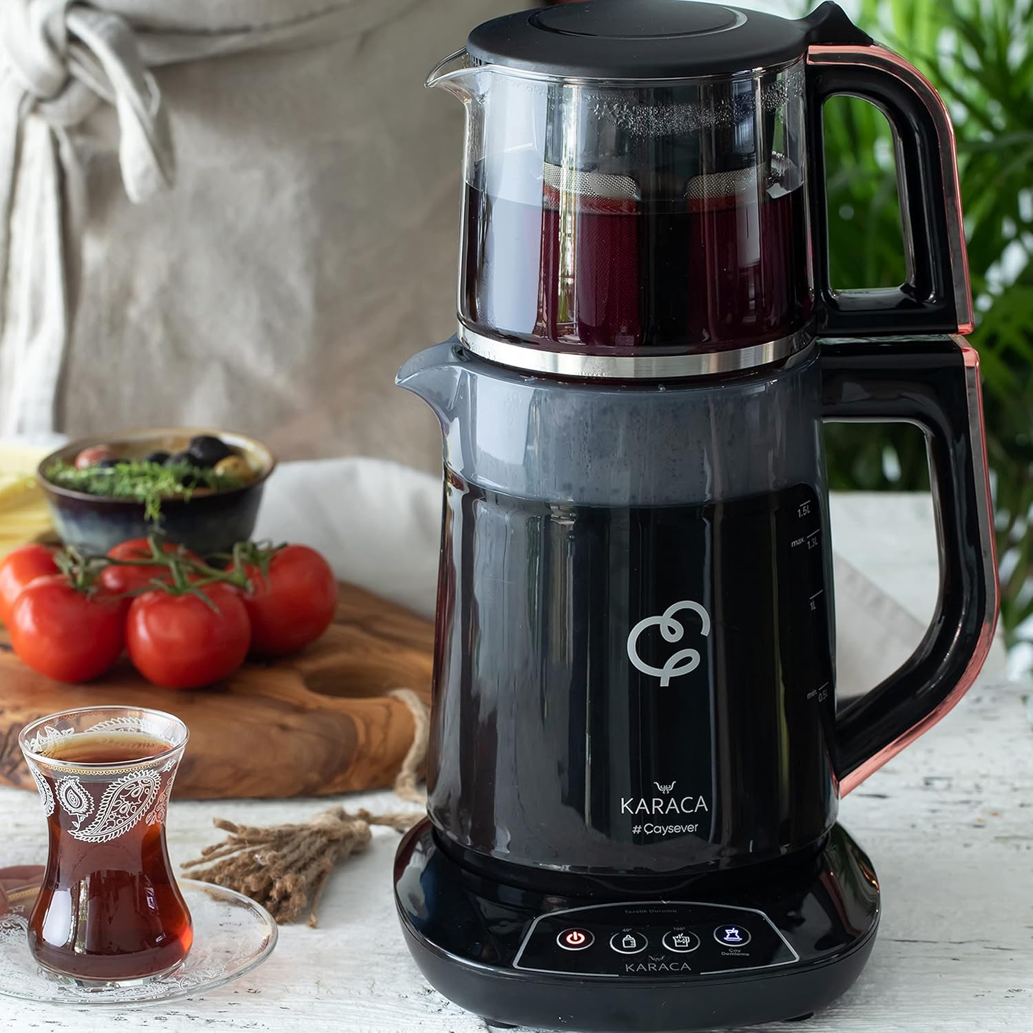 Karaca Çaysever Sprechende Teekanne und Wasserkocher 1700W, Rosegold, BPA-frei, 1,5L Wassertank, 0,8L Teekanne, Automatische Warmhaltefunktion, Geeignet für Babynahrung
