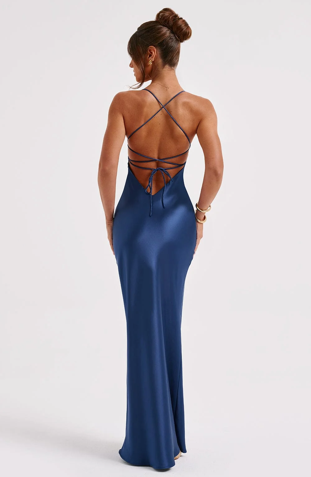 Satin-Maxikleid mit ��berkreuzten Tr?gern f��r Damen