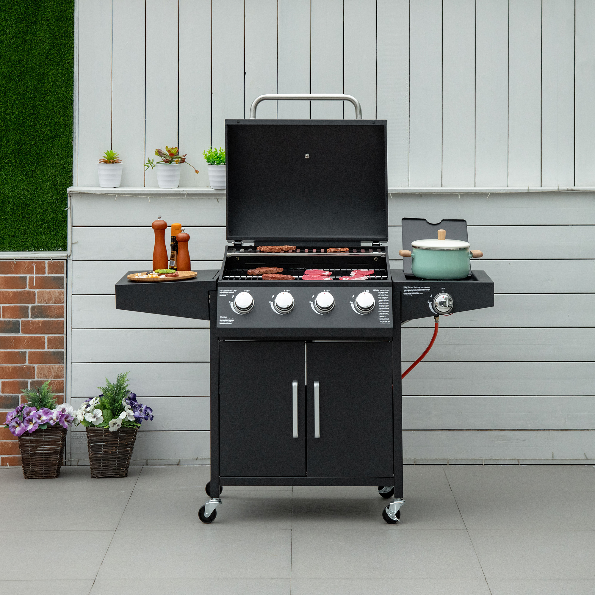 Outsunny 4+1 Gas BBQ Grill met 4 Branders en 1 Zijbrander Koolstofstaal Zwart 132 x 55 x 109 cm