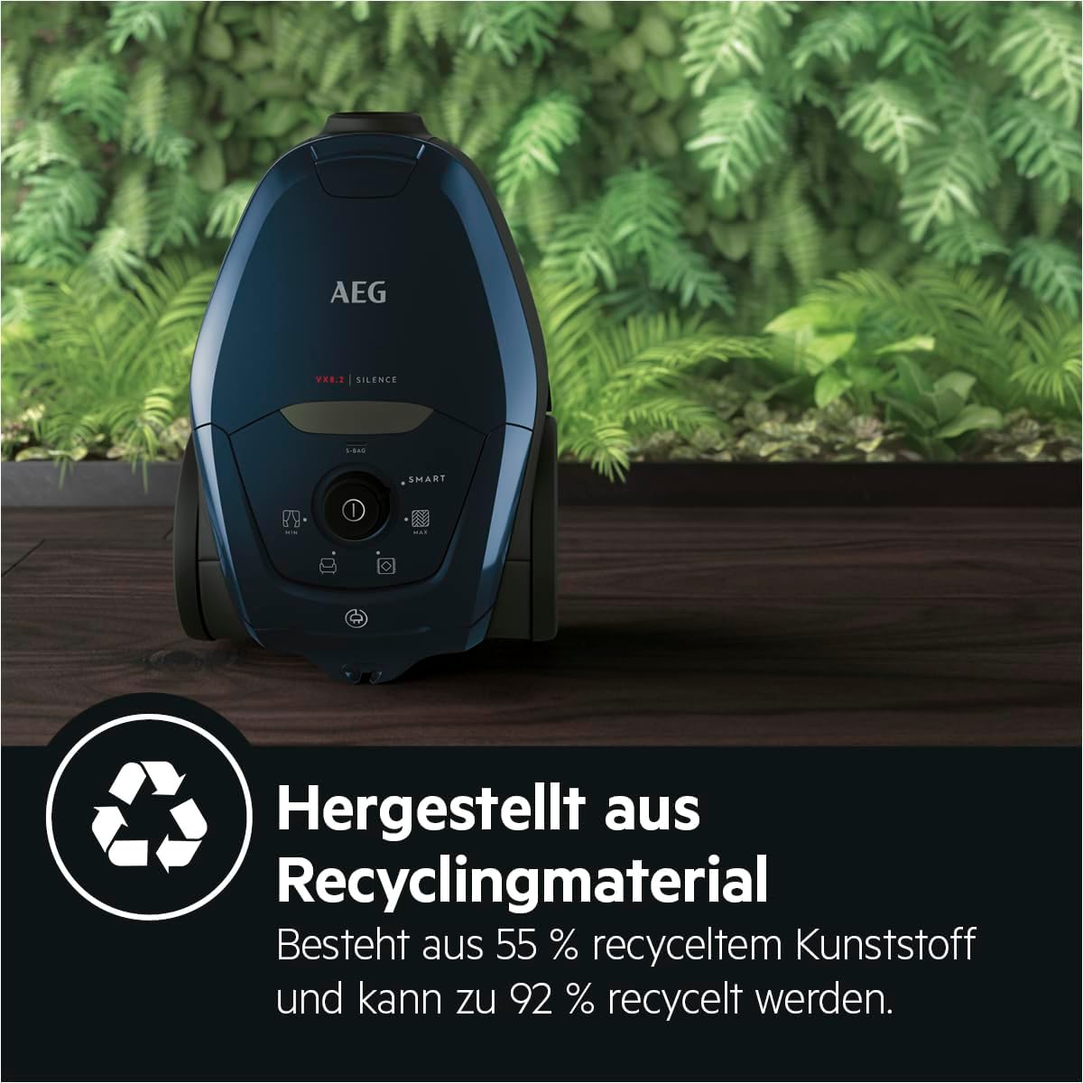 AEG VX82-1-KO Staubsauger / 75% Recyclingmaterial / autom. Saugkraftregulierung / extrem leise auch auf Teppich / Aufnahme von groen + kleinsten Partikeln / langes Kabel / 600W / schwarz