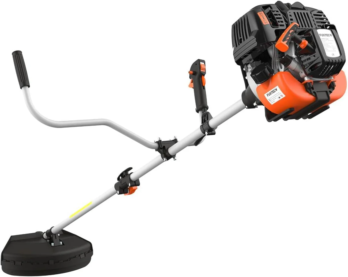 FUXTEC Benzine bosmaaier FX-4MS131, grastrimmer met 4-taktmotor, 320 mm snijcirkel, ergonomische tweehandige handgreep, noodstopschakelaar, lichtgewicht, incl. professionele draagriem/mes/draad