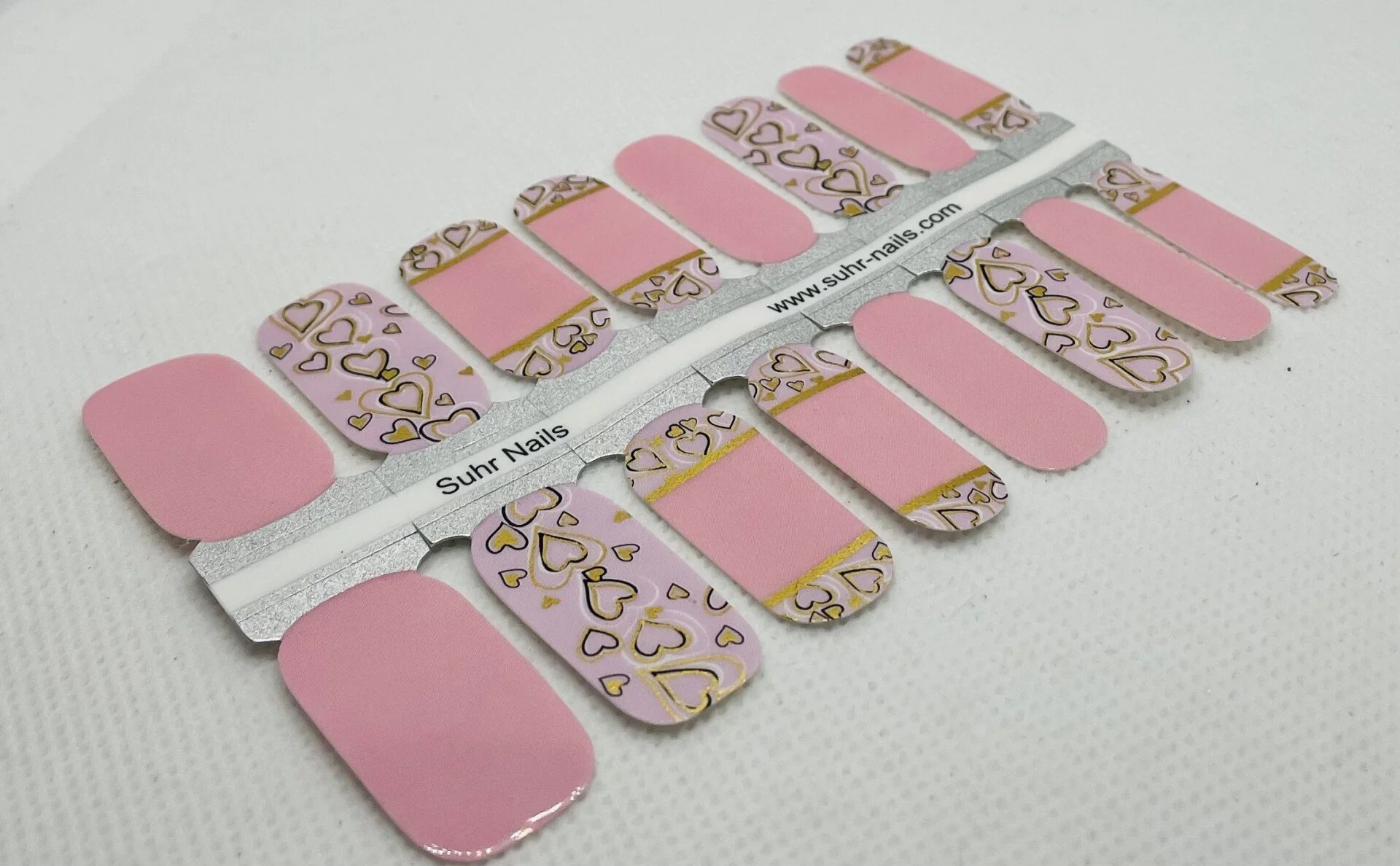 Elegant Hearts
