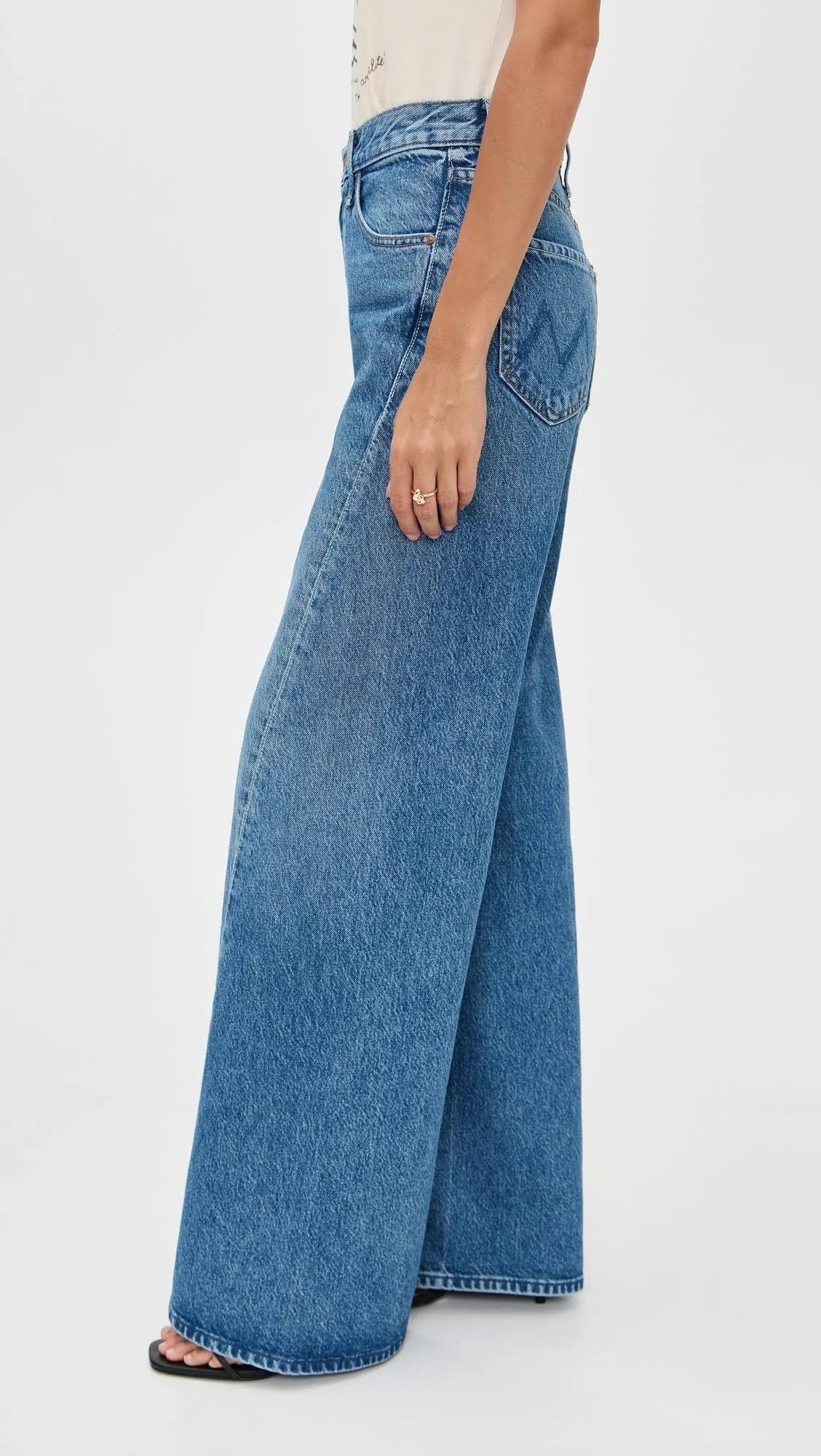 Mother Women’s The Lemon Twist Jeans