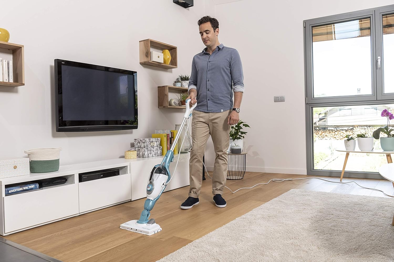 Black+Decker 15-in-1 Dampfbesen Steam-mop (mit Steamitt Dampfhandschuh zur Oberflchenreinigung, AutoSelect für richtige Menge Dampf, 180° drehbarer Reinigungsfu, inkl. 15-tlg Zubehr)