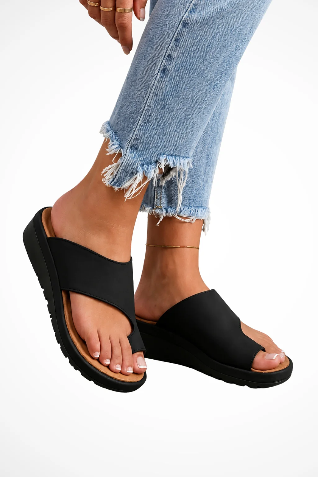 Orthop?dische Damen Keilsandalen mit Zehenschlaufe �C Bequeme Sandaletten mit Keilabsatz f��r stabilen Halt im Alltag