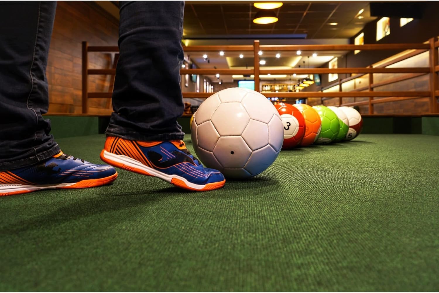 Fussball Billard: 16 stück Snook fußball Billard Größe 3 (18,2 cm) | Premium PU-Leder | Offizielle Bälle für Footpool/Sportartikel für Vereine & Events