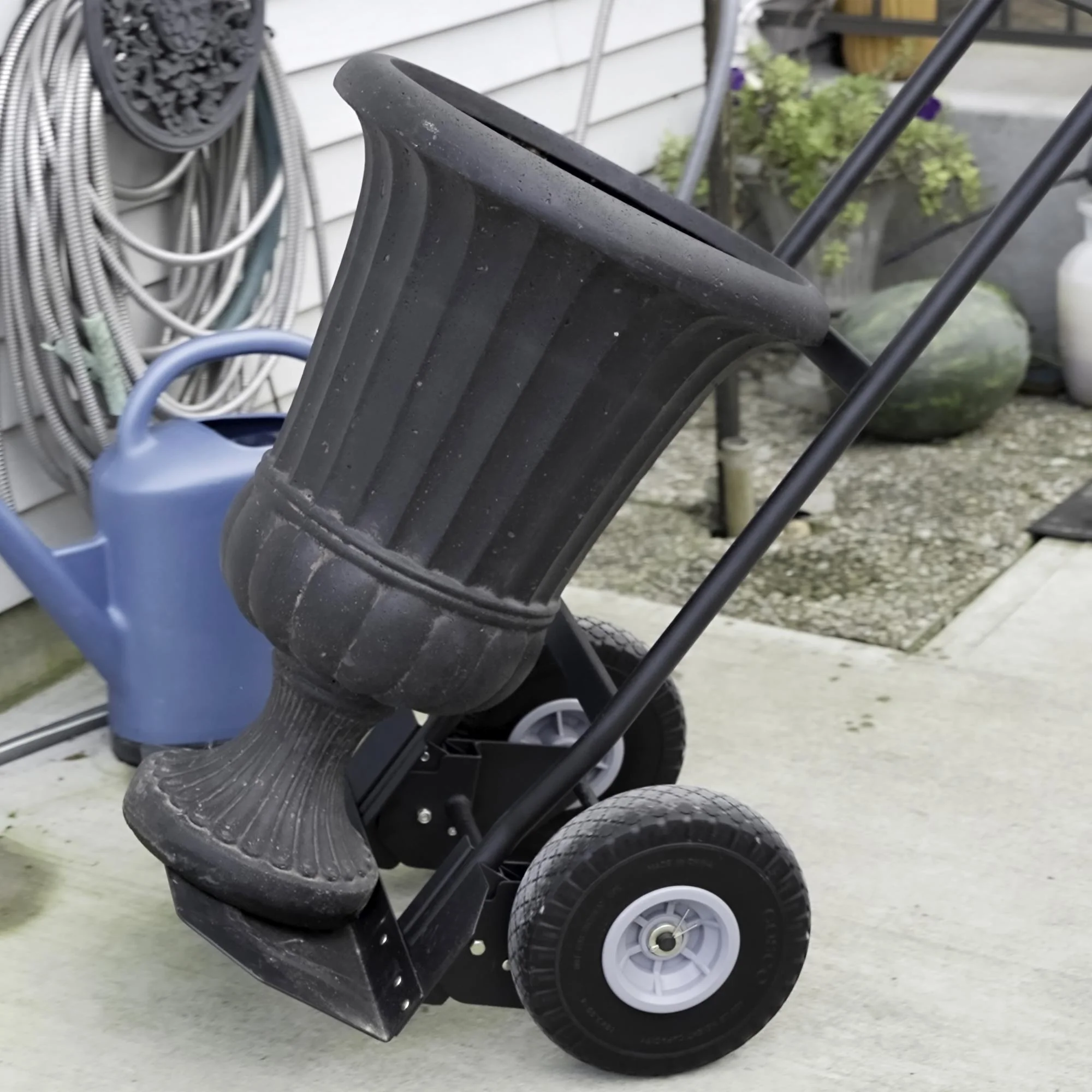 COSCO Load Assist Handkar met P-handgreep en lekvrije wielen, draagvermogen 800 lb