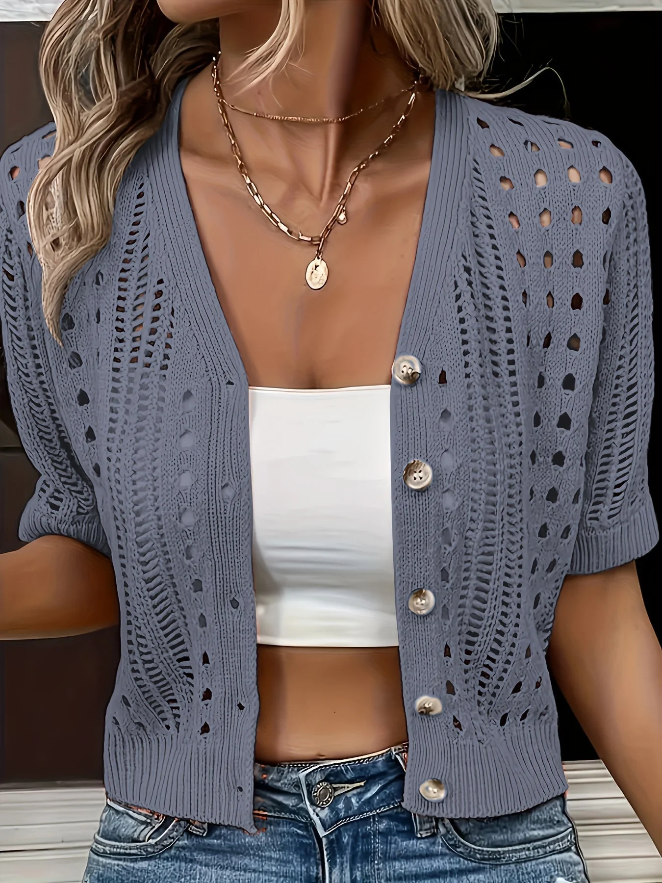 Kurze Damen Strickjacke mit Ajourmuster | Leichter Kurzarm Cardigan mit Kn?pfen | Sommerliche Strickjacke in H?kel-Optik