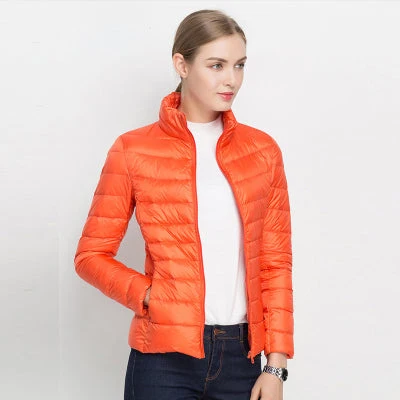 Leichte Damen Steppjacke f��r den Fr��hling | Wasserabweisende ��bergangsjacke mit Stehkragen und Daunenf��llung | Winddichte