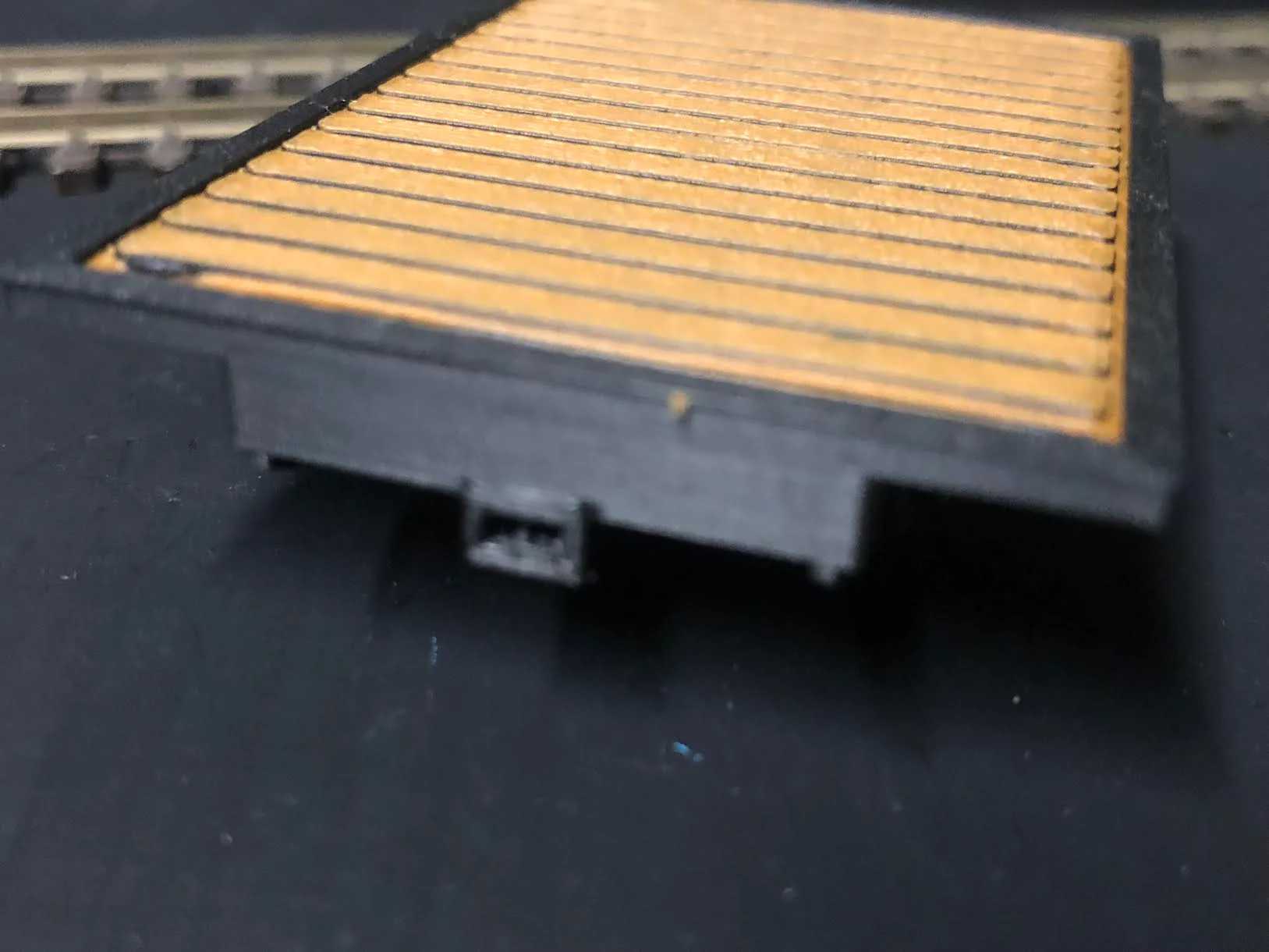 O-16.5 / NG7 flat bed Wagon Kit Pre-Coloured, POM Wheels Included - EZ-PZ Range