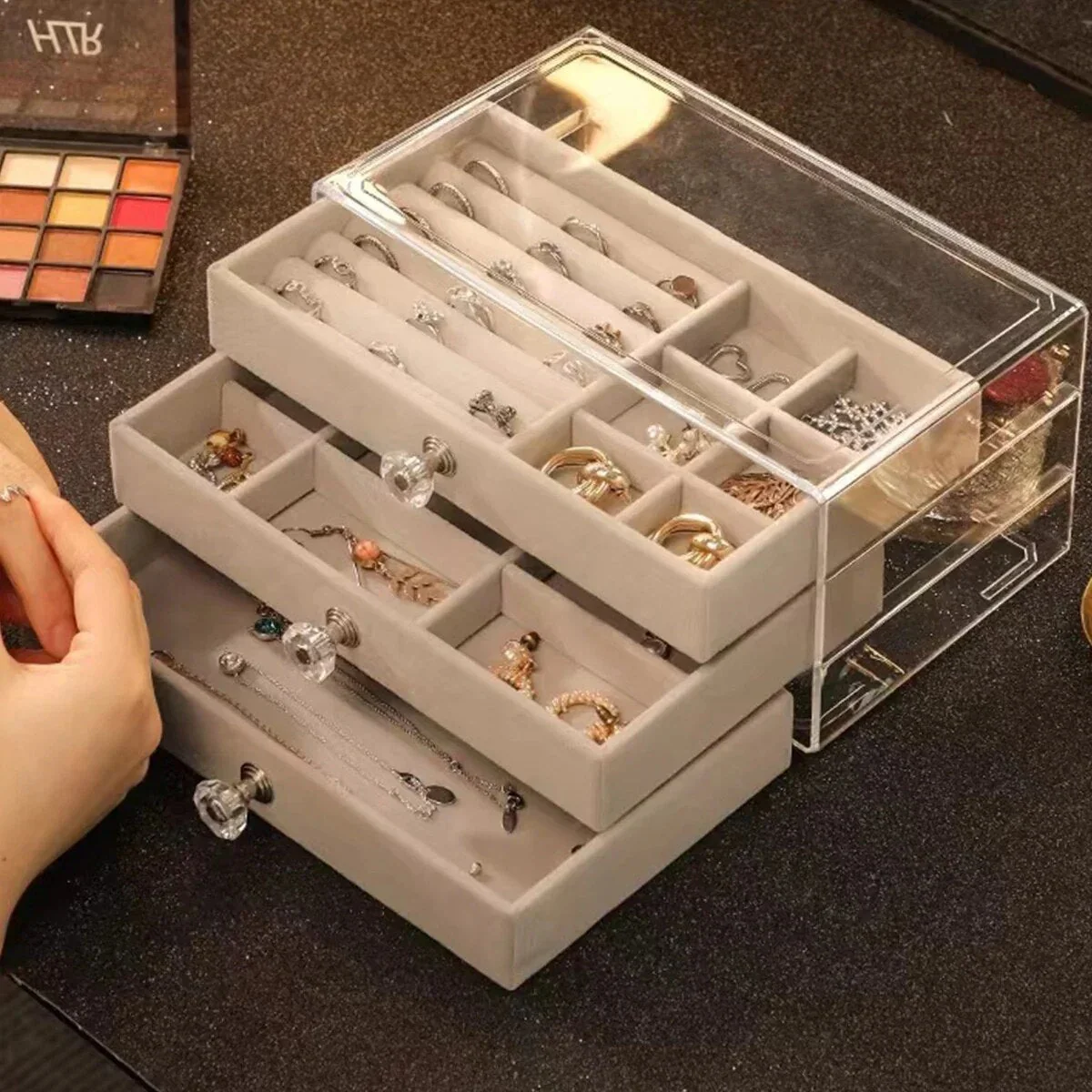 Vel Jewelry Box | Een elegant thuis voor uw sieradencollectie!