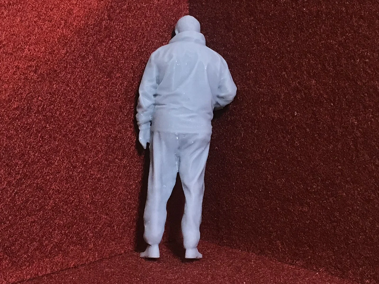 G-Scale figure standing around - 3D scan of a real person - M013 (also GN15)