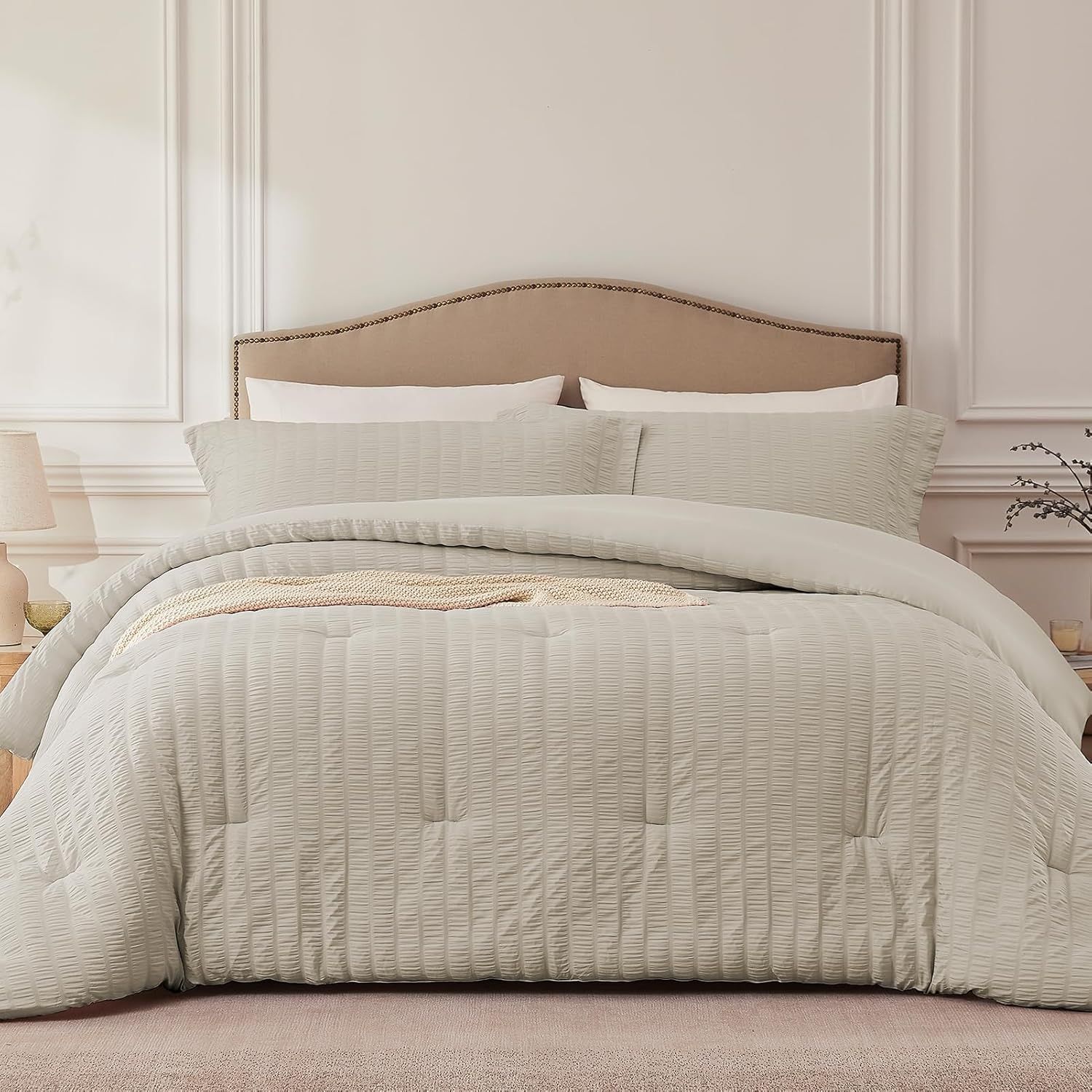 Quataly Seersucker Comforter Set: 3-Piece Lightweight Bedding for All Seasons