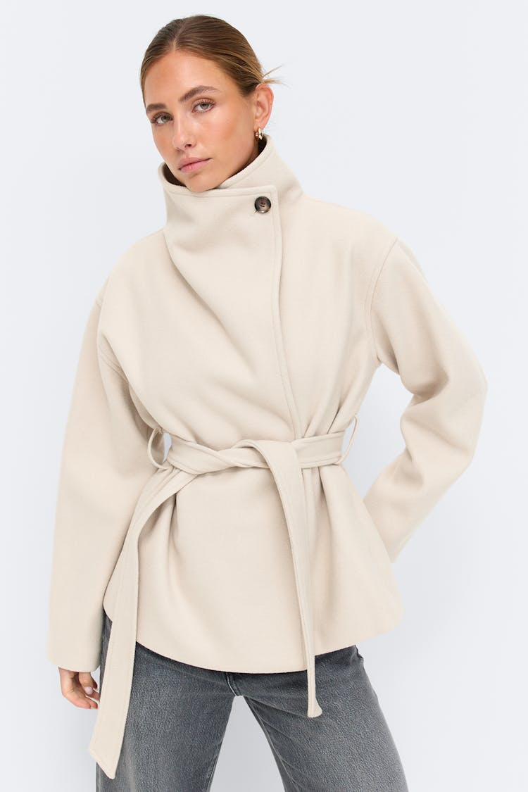 Dame Gina Tricot High Neck Short Jacket