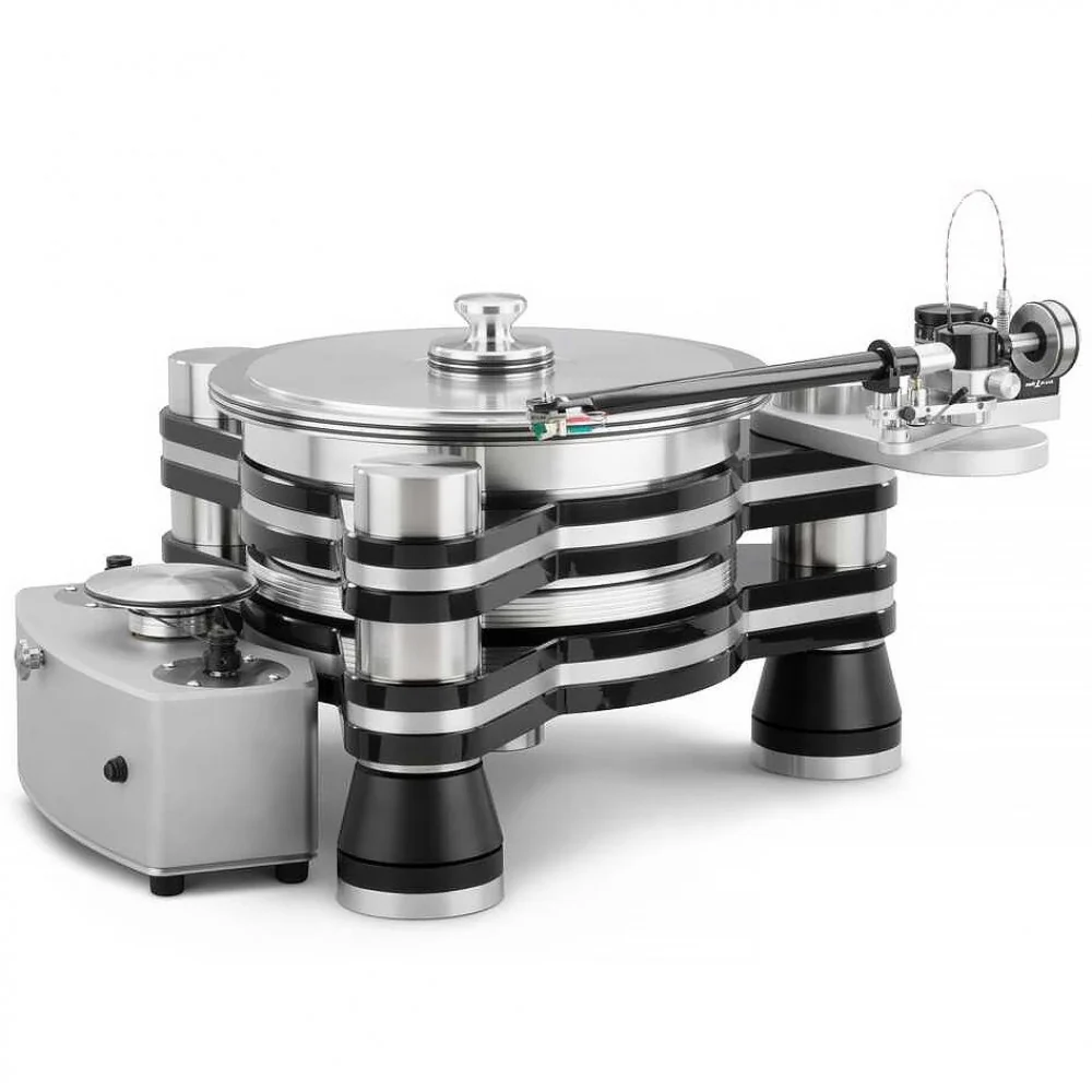 VPI Titan turntable