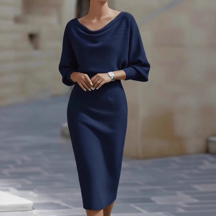 Wei?es Midi-Kleid mit drapierten Fledermaus?rmeln