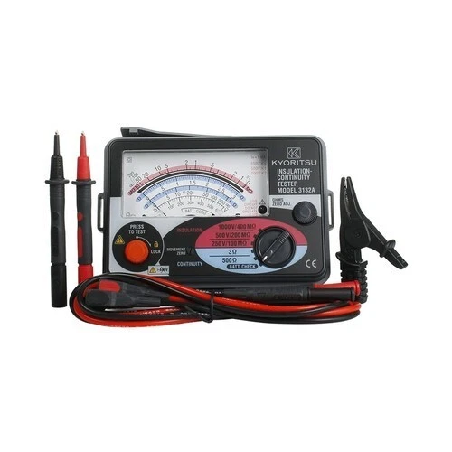 Kyoritsu 3132A Analoge Isolatie- en Continu?teitstester 600V AC Voltmeter