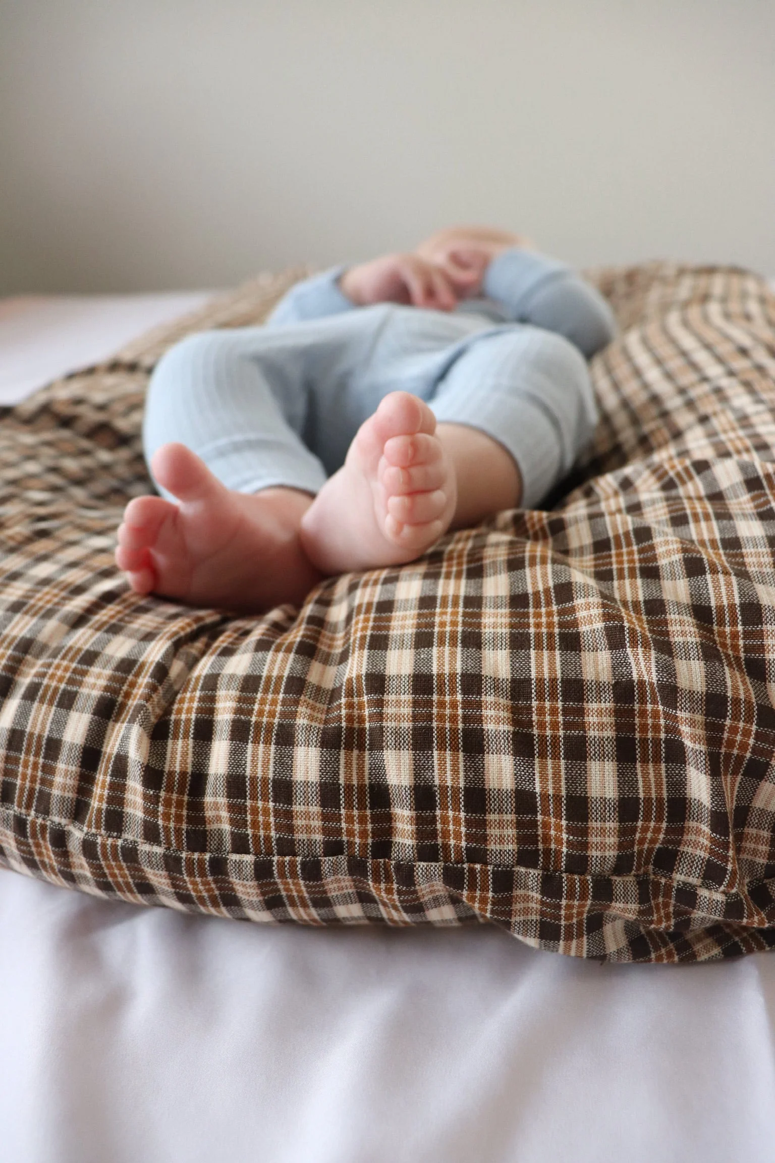 Brown Plaid Ruffle Baby Lounger Cover
