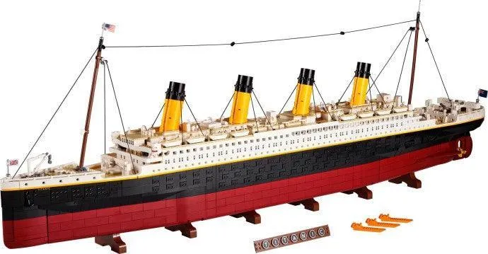 LEGO Creator Expert Il Titanic 10294 - Modello da Collezione Dettagliato