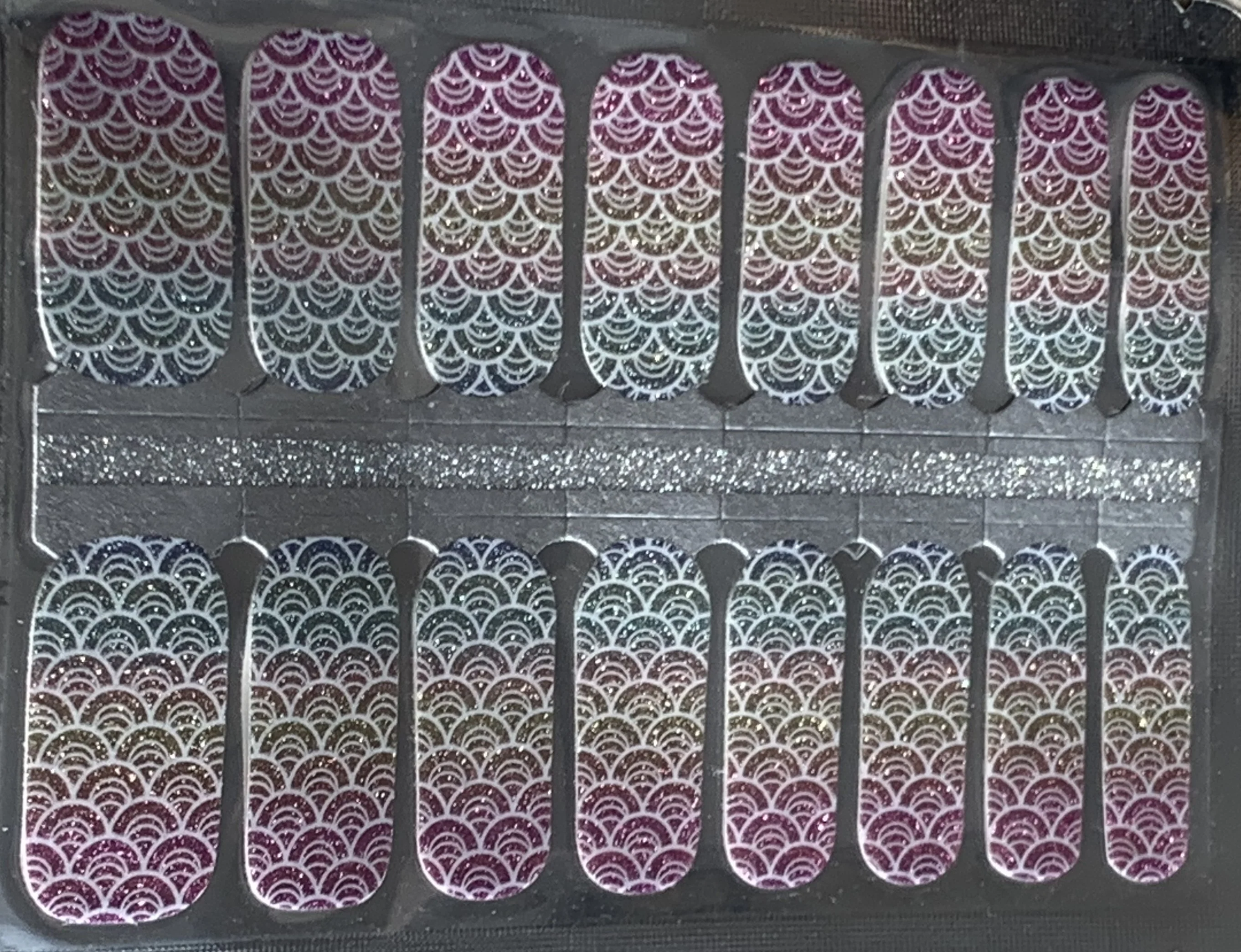 Patterned Ombre Nails (Glitter)