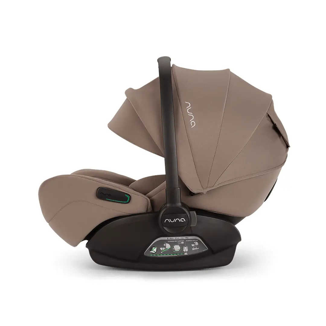 2025 Nuna ARRA Flex Autostoel �C Cedar