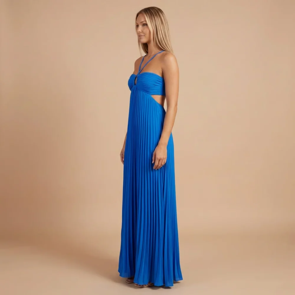 Plissiertes Neckholder-Maxikleid f��r Hochzeitsg?ste